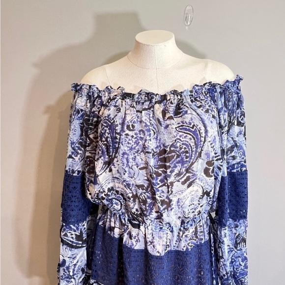 BCBG Max Azria Ellie off the shoulder maxi dress in blue sapphire combo medium - Picture 2 of 6